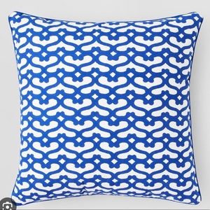 Roller Rabbit Big Cata Decorative Pillows